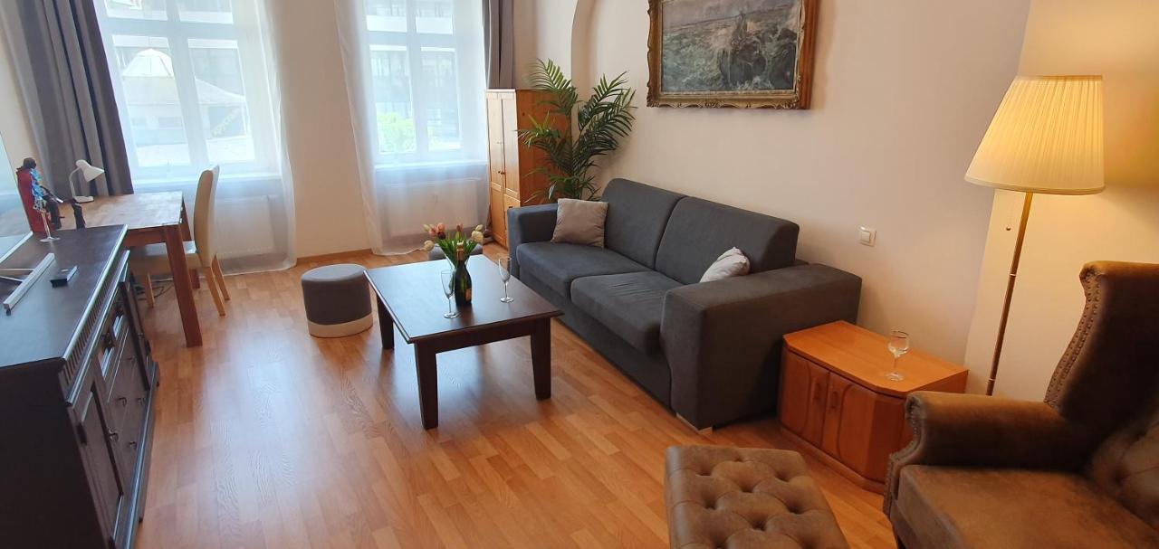 קרלובי וארי Apartment Colonnade Carlsbad מראה חיצוני תמונה