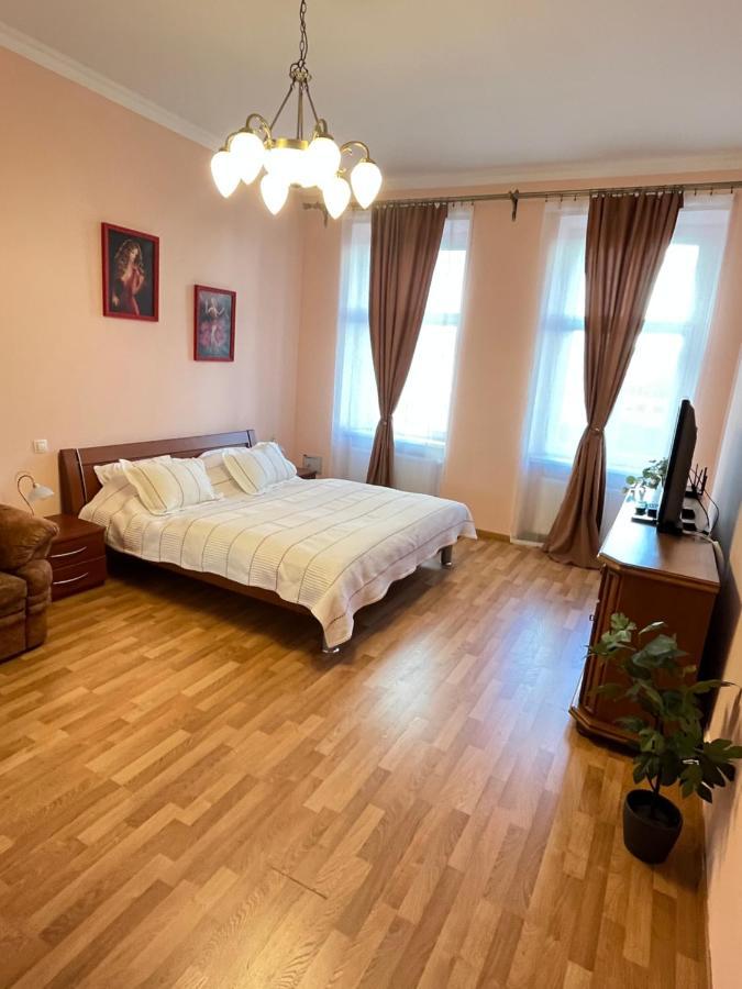 קרלובי וארי Apartment Colonnade Carlsbad מראה חיצוני תמונה