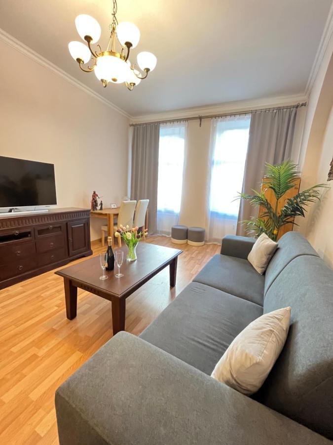 קרלובי וארי Apartment Colonnade Carlsbad מראה חיצוני תמונה